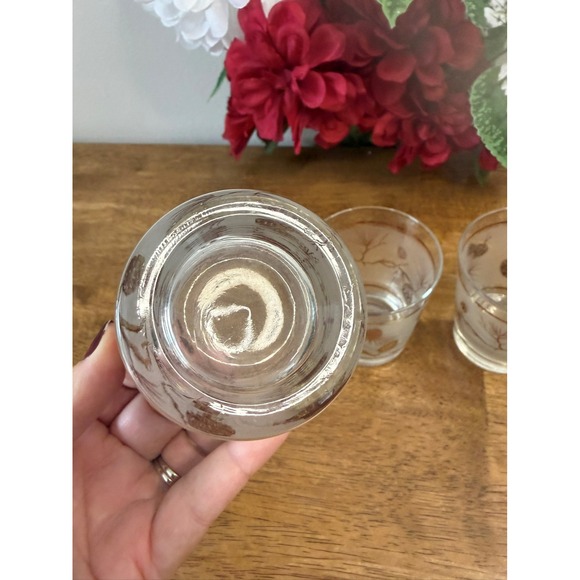 Vintage Libbey Gold Pinecone Frosted 5 oz Lowball Glasses Flared MCM Holiday Bar - Picture 6 of 6